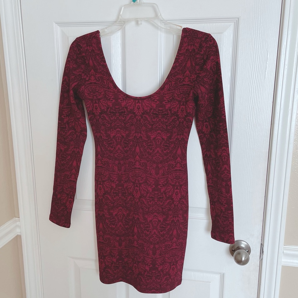 Red Patterned Forever 21 Long Sleeved Mini Dress